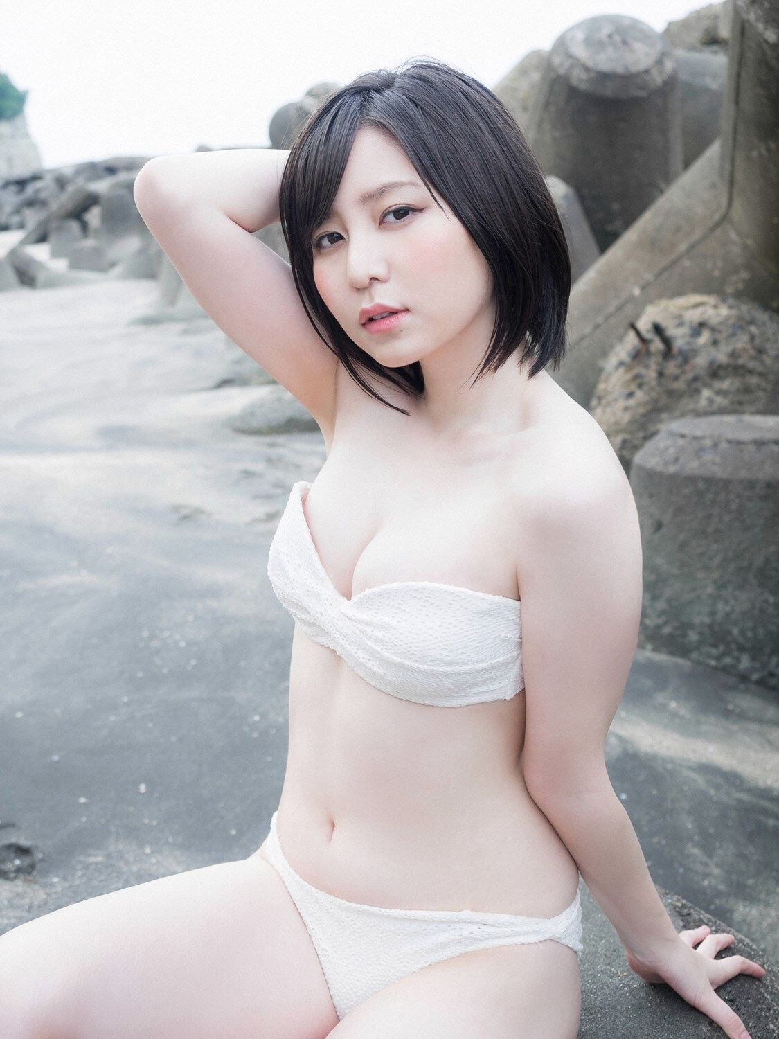 YS-Web-Vol.736 Karen Iwata 岩田華怜